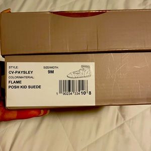 Crown Vintage sandals flame suede